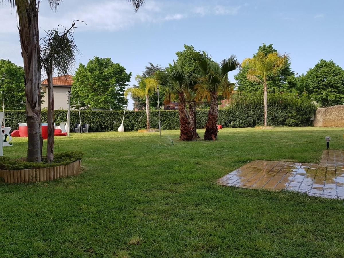 Hotel I Giardini Del Novecento Lamezia Terme Exterior foto
