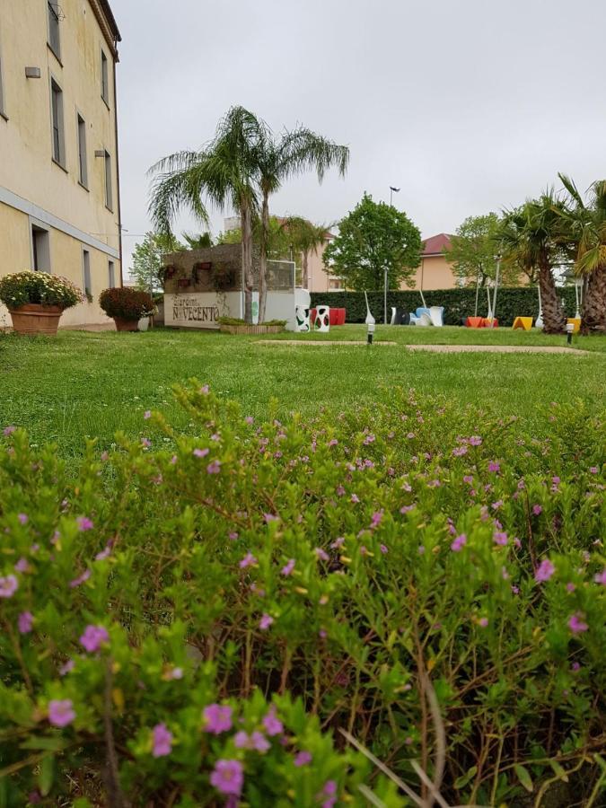 Hotel I Giardini Del Novecento Lamezia Terme Exterior foto